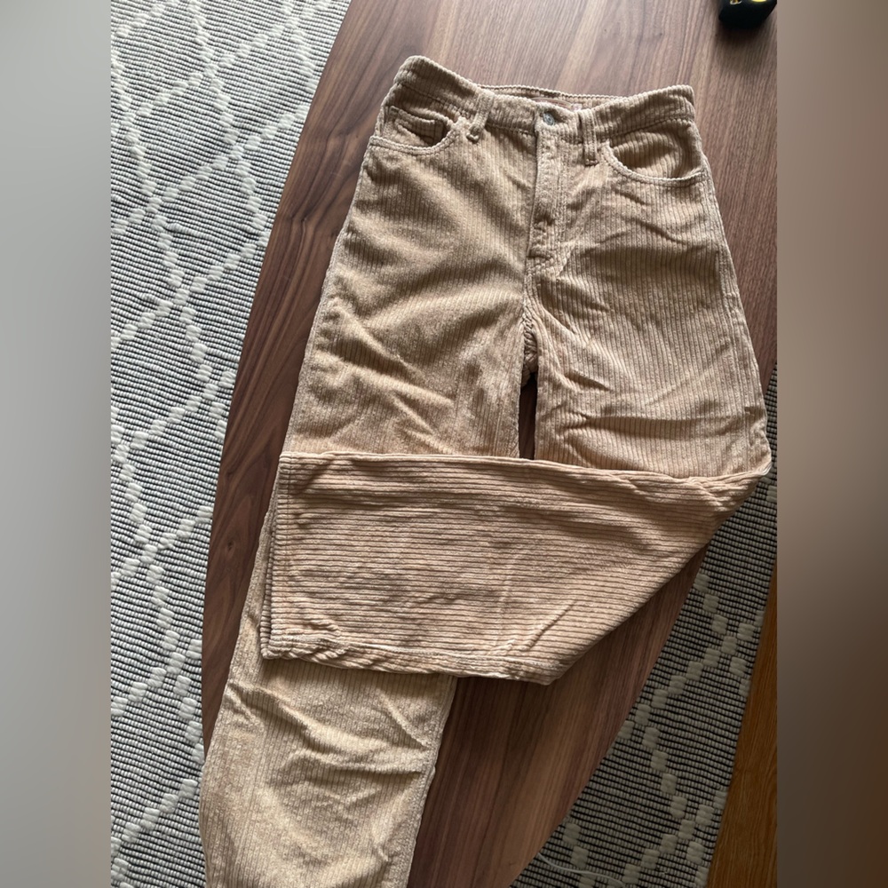 Levis pants - Picture 2 of 12